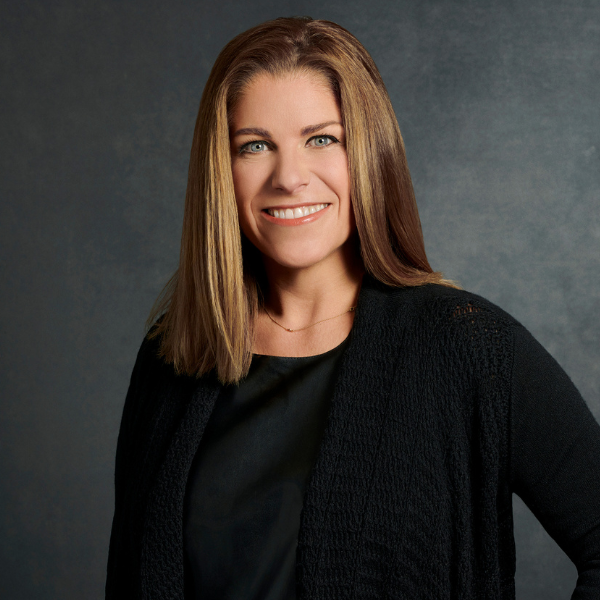 Kim Kelleher Headshot