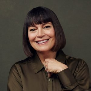 Kelly Vanasse Headshot