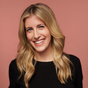 Katie Welch Headshot