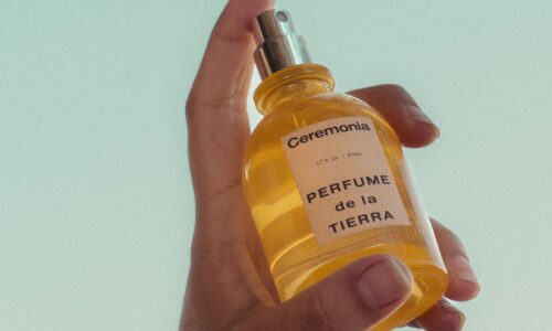 As the LatinX beauty brand steps into a whole new category with its earthy and refreshing introductory fragrance, Ceremonia’s philosophy of delivering clean and wellness-intentional products remains at the forefront.