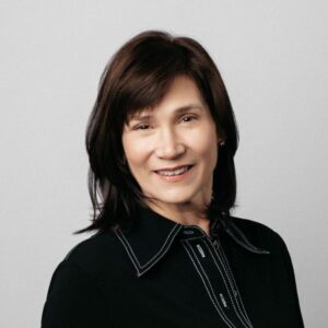 Heidi Gray - Cosmetic Executive Women