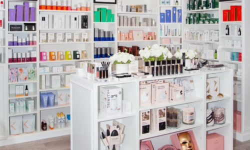 Bespoke client services and a tightly curated selection of high-performance, best-in-class products define Knockout Beauty’s specialized approach to beauty retail. Fresh off their Aspen store opening—the company’s fifth location—and on the heels of unveiling a Dallas store this spring, founder Cayli Cavaco Reck credits their strong customer loyalty to prioritizing education and one-on-one guidance. Here, she reveals the top-selling products flying off their shelves and website.