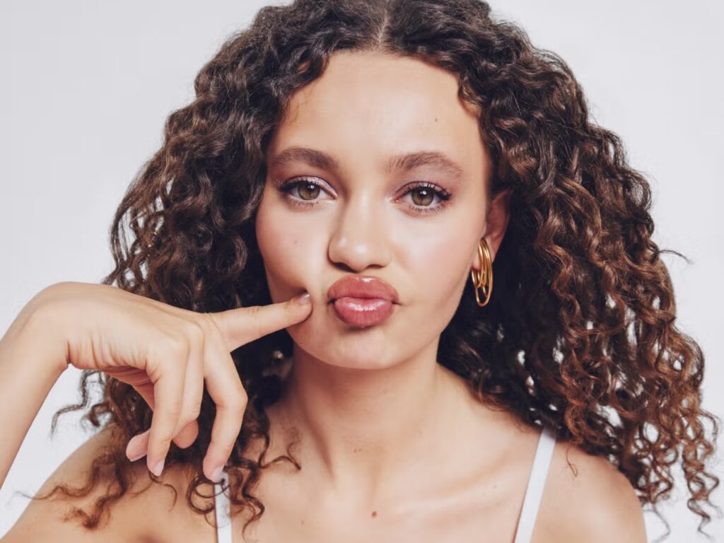 Actress Nico Parker