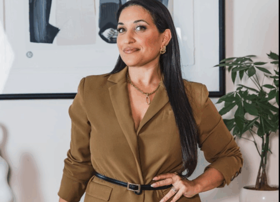 Cris Gordon Sized Cris Gordon, a seasoned beauty industry leader, will lead MMC Beauty.