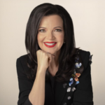 Mary van Praag Headshot