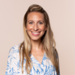 Caitlin Engler Headshot