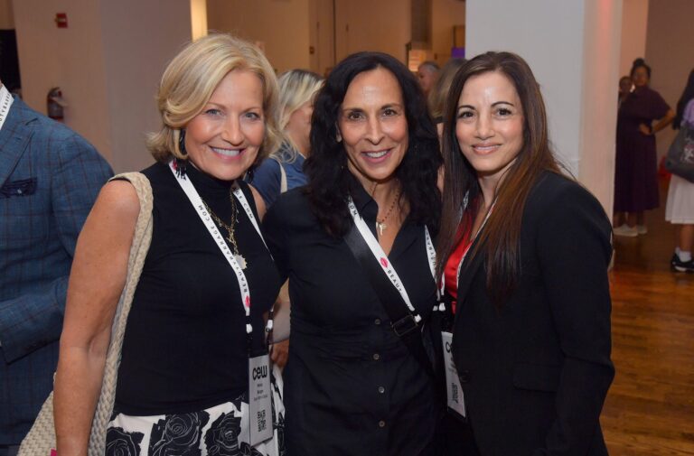 Guests in conversation at the CEW Beauty Expo